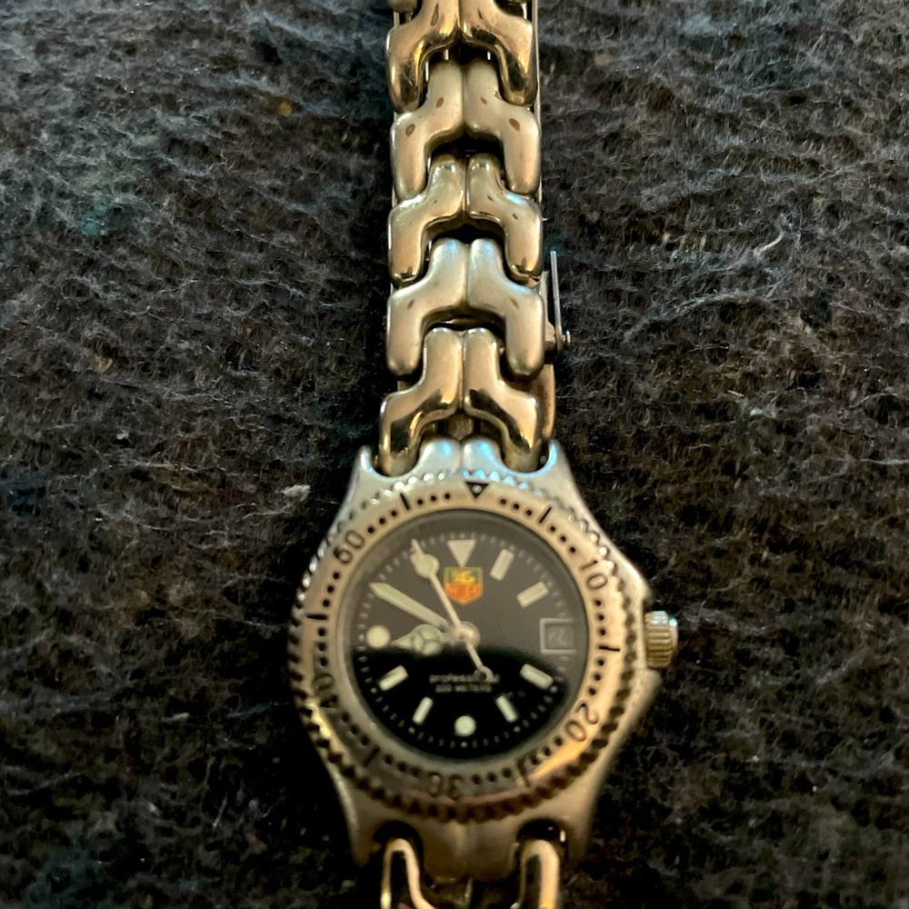 Tag Heuer Women’s Black Dial Silver Stainless Steel Link Watch